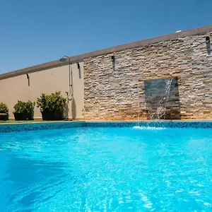 https://st-peters-pool-holiday-apartment.hotelssaintjulians.com